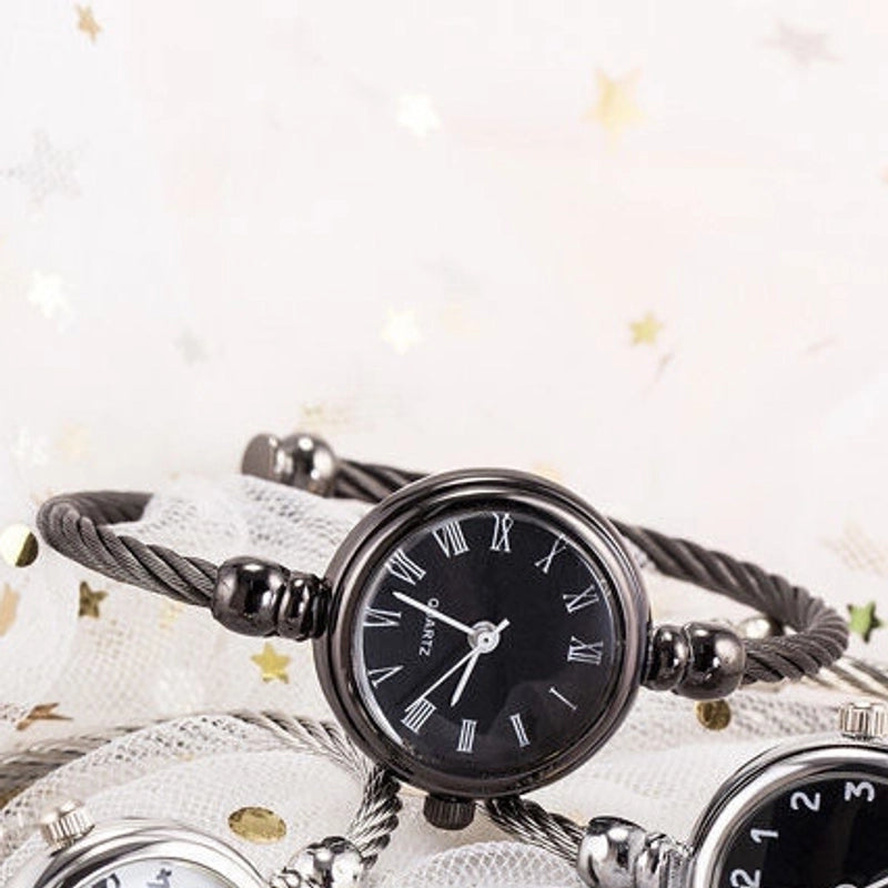Minimalist Round Buckle Quartz Women’s Watches