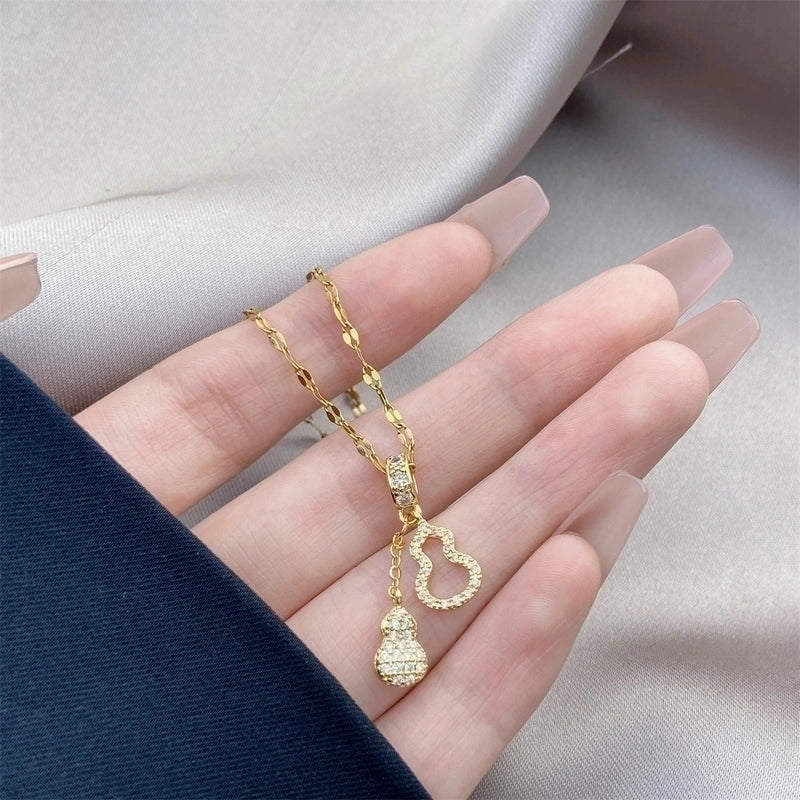 3 Pieces Elegant Minimalist Leaf Four Leaf Clover Insect Stainless Steel Plating Inlay Zircon Pendant Necklace