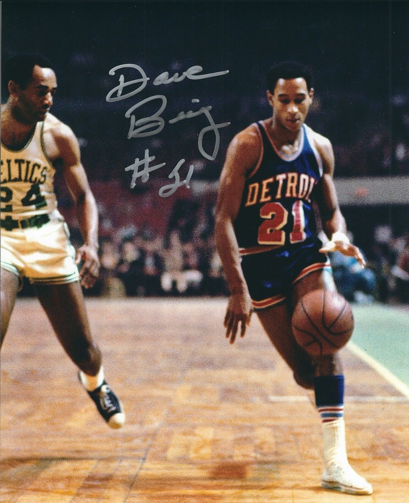 Signed 8x10 DAVE BING HOF Detroit Pistons Autographed Photo Poster painting w/COA