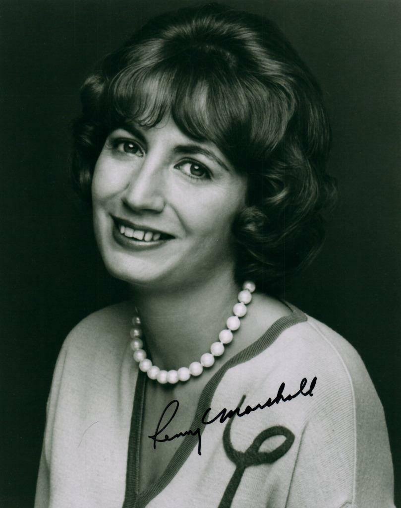 Penny Marshall signed 8x10 Picture nice autographed Photo Poster painting pic with COA