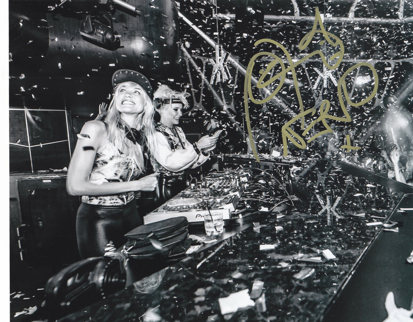 NERVO OLIVIA AND MIRIAM SIGNED AUTOGRAPH EDM DANCE HOUSE MUSIC 8X10 Photo Poster painting #6