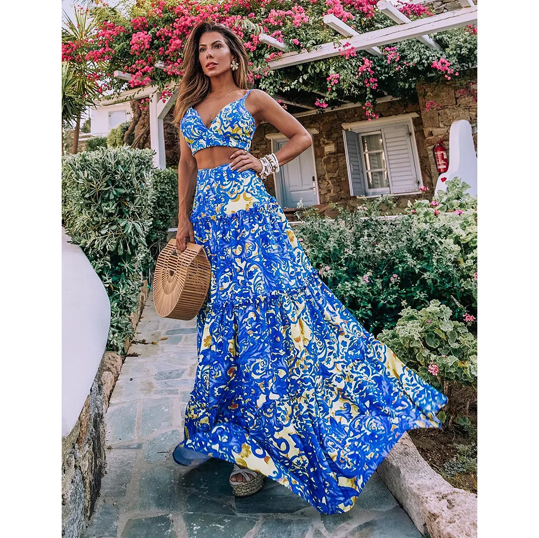 Uveng New-Style Beach Dress Suit Sexy 2025 New Export Summer Resort Wind Seaside