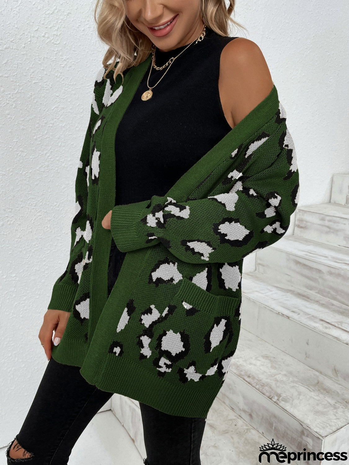 Casual and Effortless Cardigan