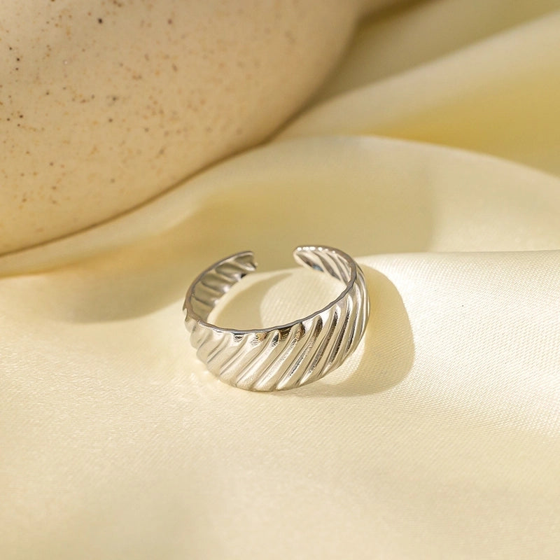 Elegant Streetwear Waves Heart Shape Flower Titanium Steel Irregular Plating Open Rings