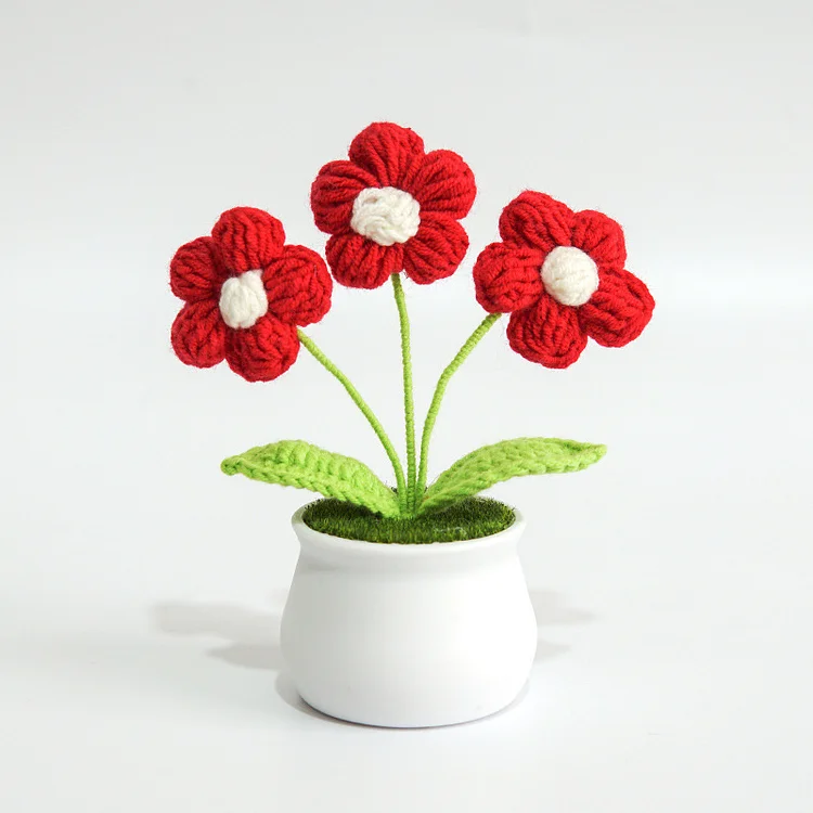 DIYarn - Mini Flower Potted Plants Crochet Pattern For Beginners