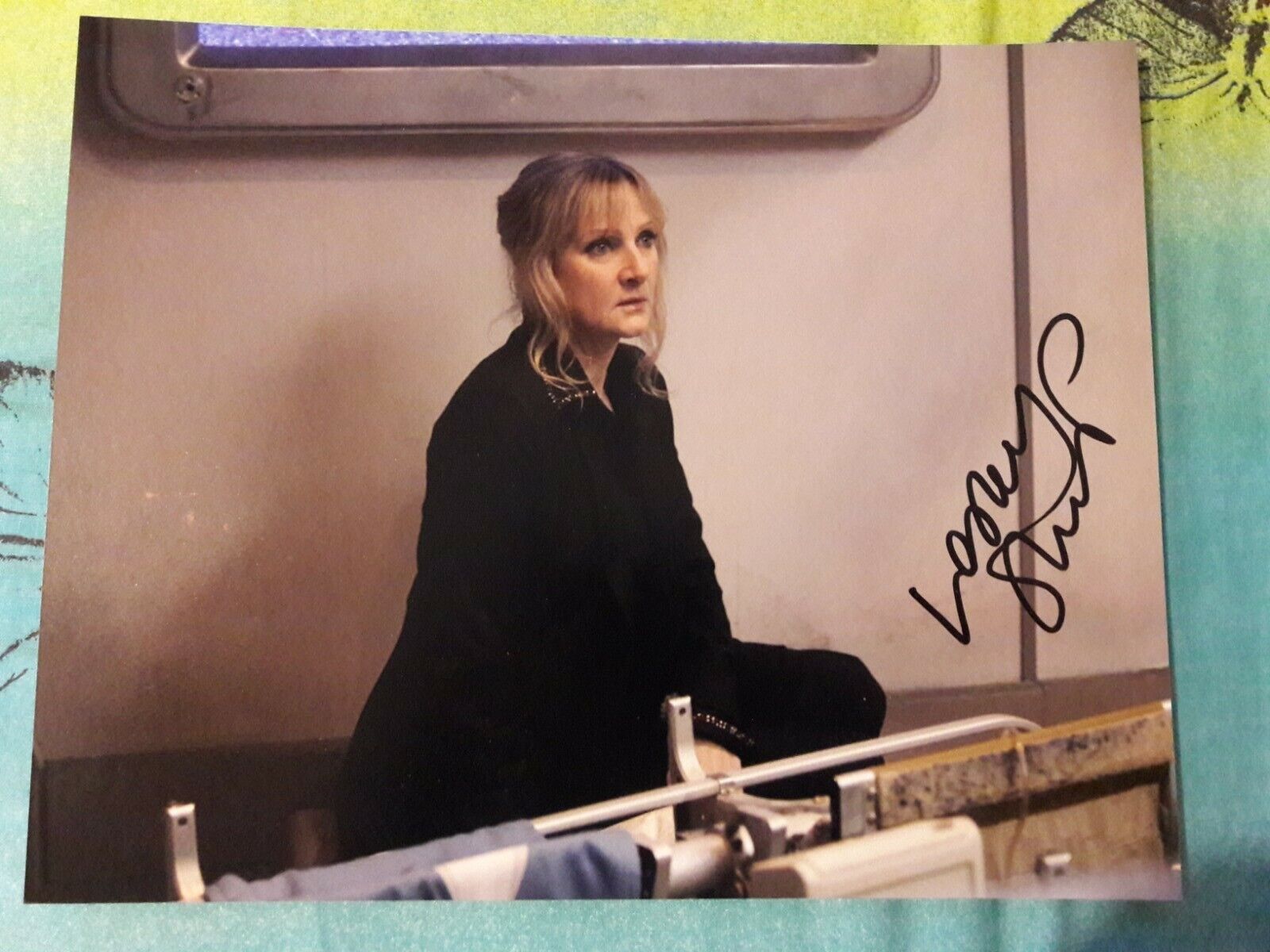 Doctor Who Autograph - Lesley Sharp signed Dr Who Photo Poster painting ep midnight