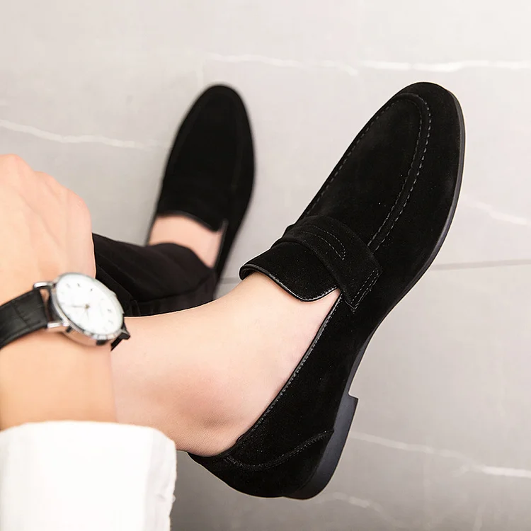 Men Wearing English Square Heels And Loafers  Stunahome.com
