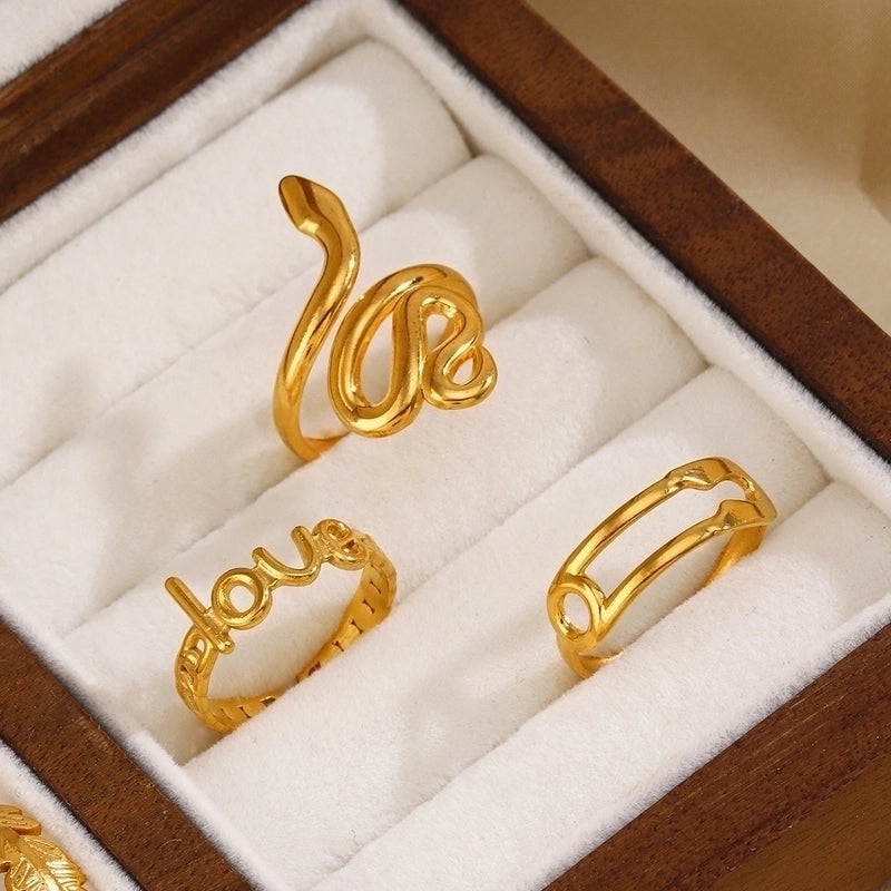 304 Stainless Steel 18K Gold Plated Minimalist Hollow Out Leaves Heart Shape Lines 304 Stainless Steel Open Rings4