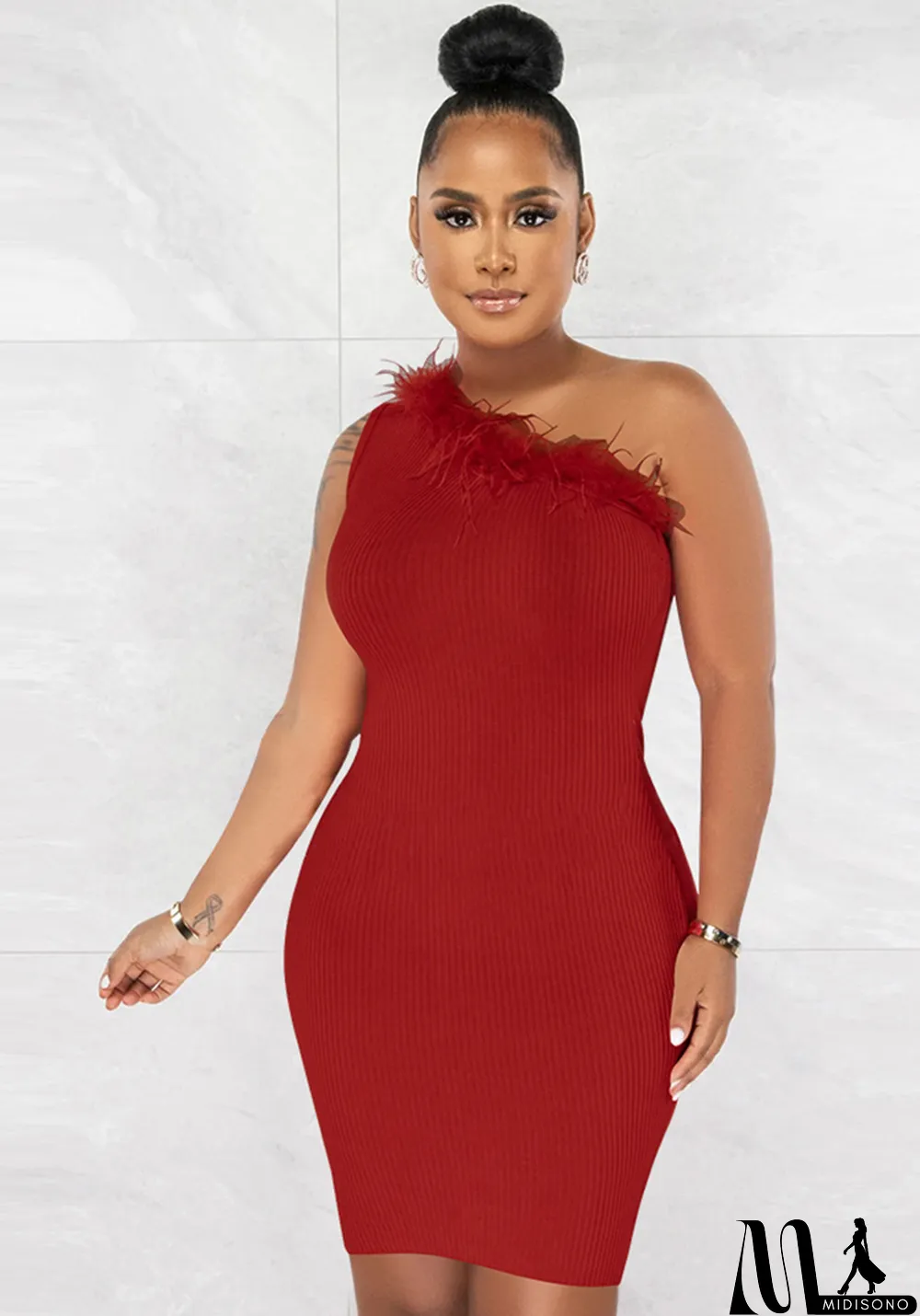 MidiSono - Ladies' Fashion Ribbed Feather Slash Shoulder Sleeveless Bodycon Dress