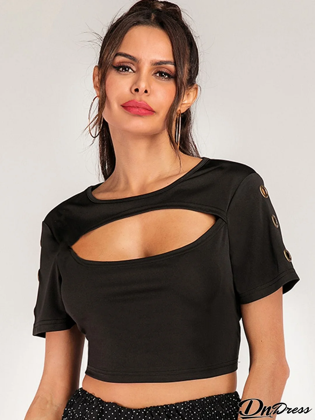 Cutout Grommet Detail Cropped Tee