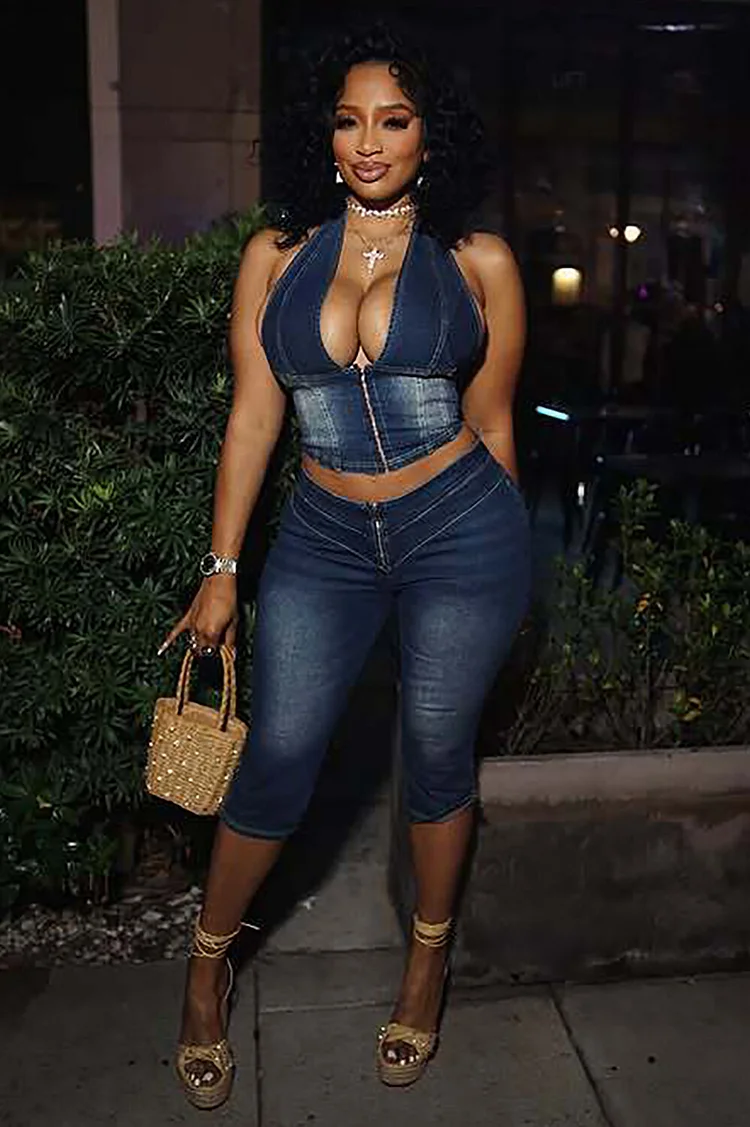 Denim Plunge Neck Halter Cinch Waist Top Skinny Capri Jeans 2pcs Set-Blue