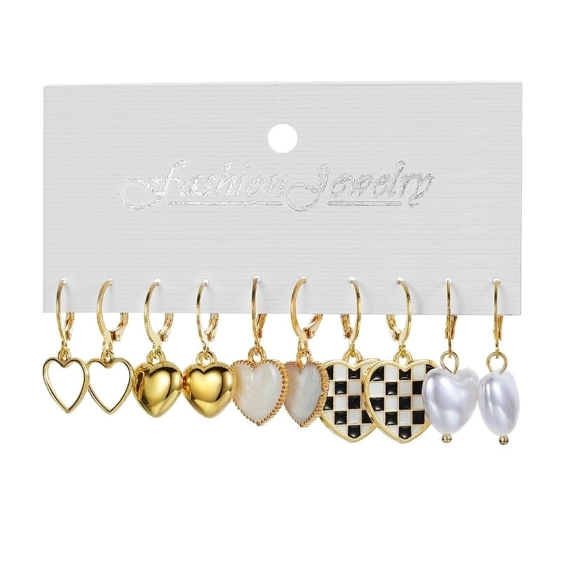 Retro Round Alloy Plating Artificial Pearls Women’s Earrings Ear Studs 6-piece Set