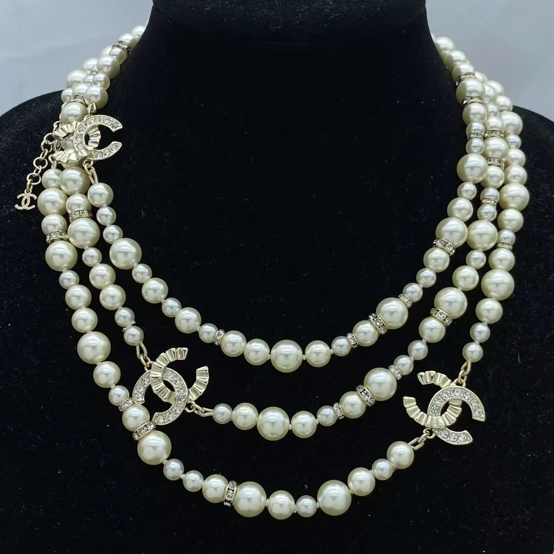 Chanel Luxury Vintage 3 Rows Pearl Necklace
