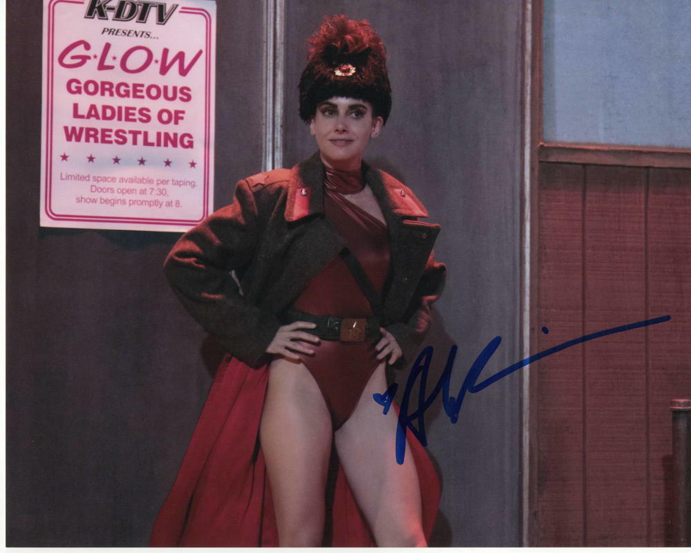 ALISON BRIE SIGNED AUTOGRAPHED 8X10 Photo Poster painting - SEXY, GLOW, COMMUNITY, MAD MEN 1