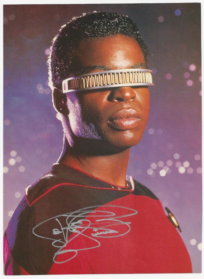 LeVar Burton - Star Trek TNG signed Photo Poster painting