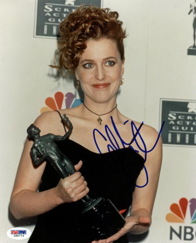 Gillian Anderson The X-Files Signed Authentic 8X10 Photo Poster painting PSA/DNA #I85773
