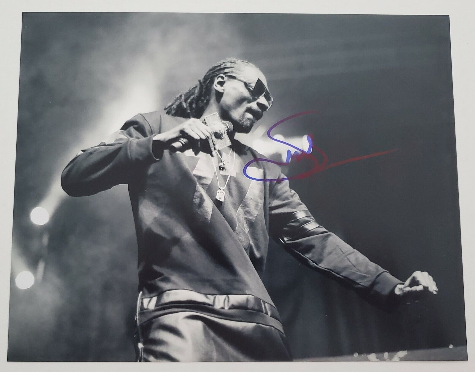 Snoop Dogg Signed 8x10 Photo Poster painting Death Row Rapper MC Hip Hop Rap Legend RARE RAD