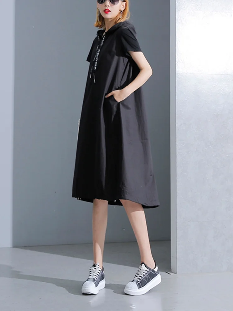 Black Hooded Short Sleeve A Line Midi Dress 