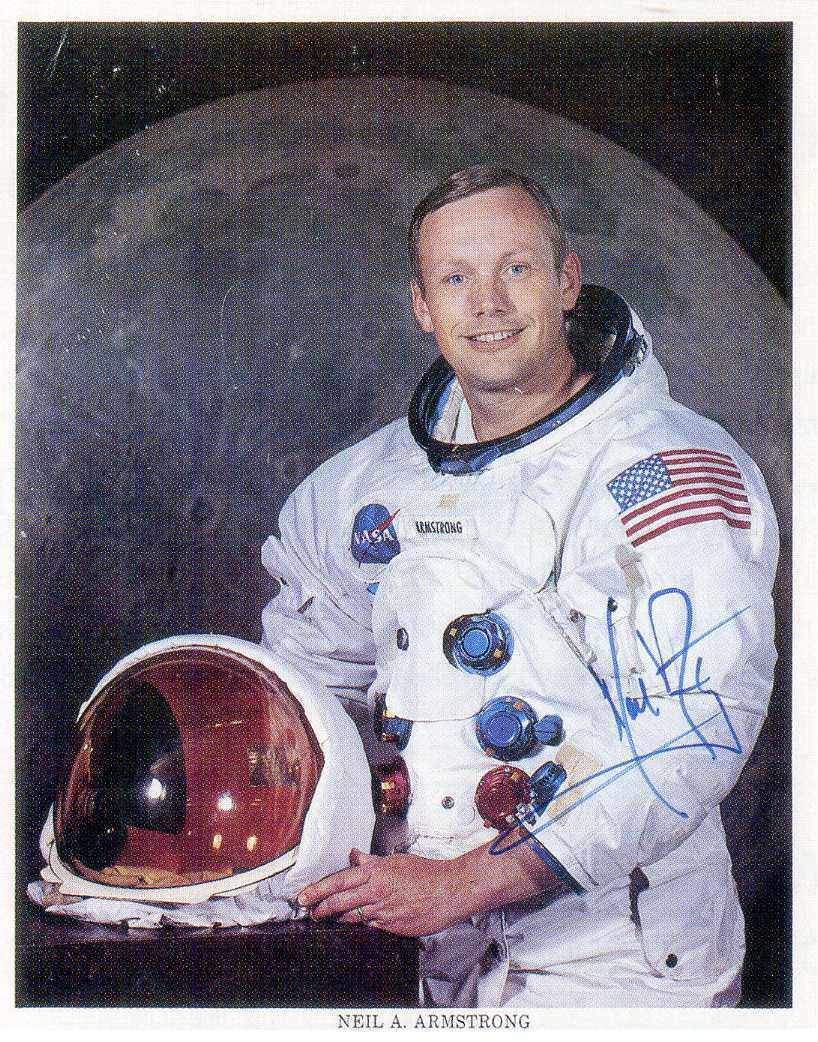 NEIL ARMSTRONG Signed Photo Poster painting Apollo XI Astronaut 1st Man On The Moon - preprint