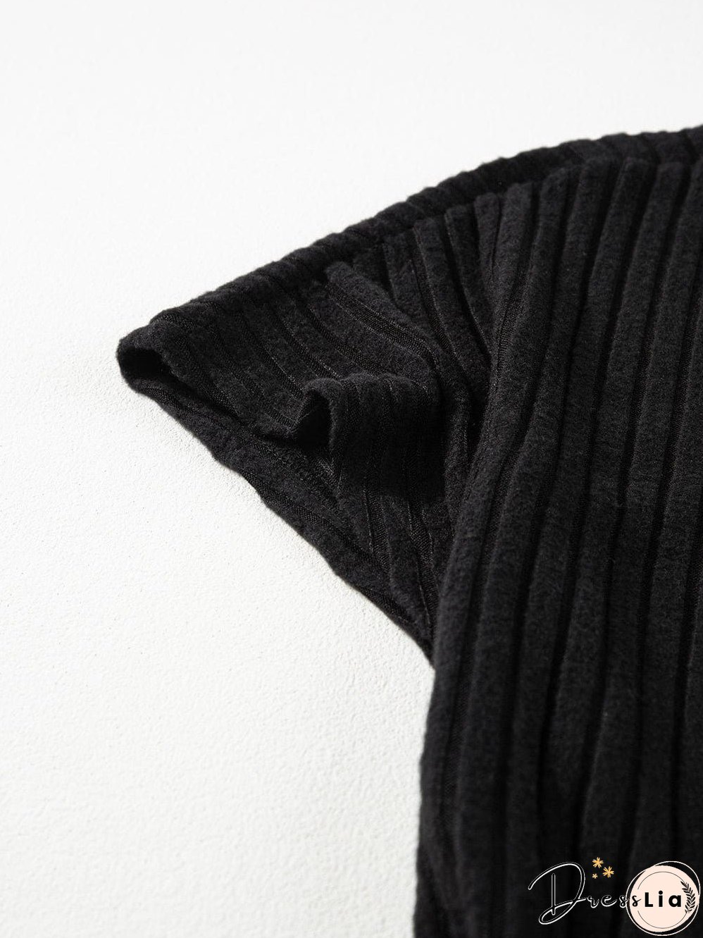 Chic Black Ribbed Wide Leg Jumpsuit with Short Sleeves