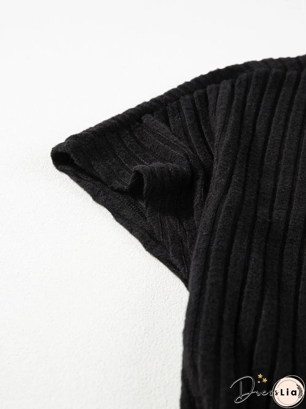 Chic Black Ribbed Wide Leg Jumpsuit with Short Sleeves