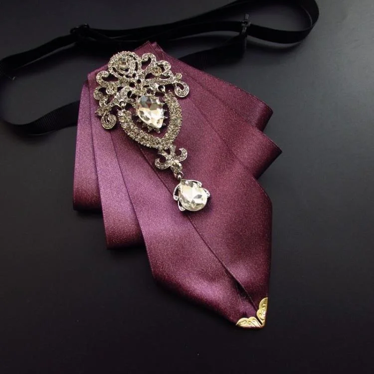 High-end New Rhinestone Bowties Brooch Korean Gentleman Dress White Shirt Wedding Bow Tie Set for Men Accessories Pocket Square