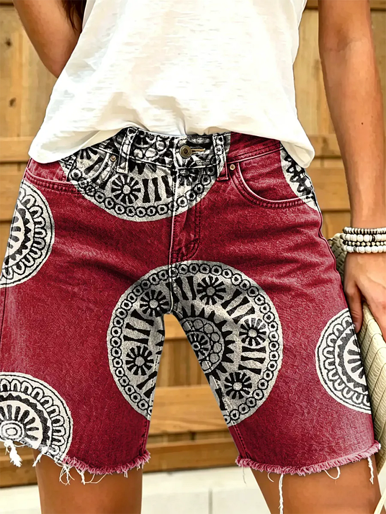 Women's Vintage-Style Totem Art Print Stylish Denim Shorts