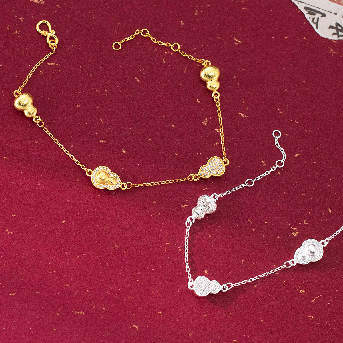 999 Sterling Silver Exquisite and Simple Minimalist Design with a Unique and Elegant Diamond-Studded Gourd Brushed Finish (S8464)