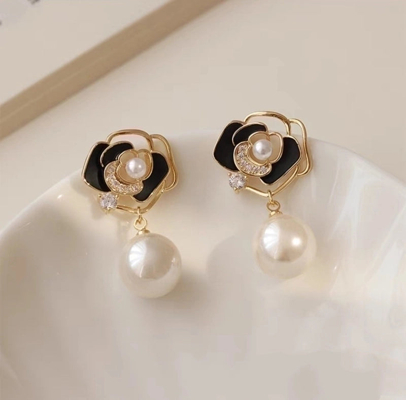 3 Pieces Sweet Heart Shape Rose Flower Inlay Imitation Pearl Alloy Rhinestones Earrings