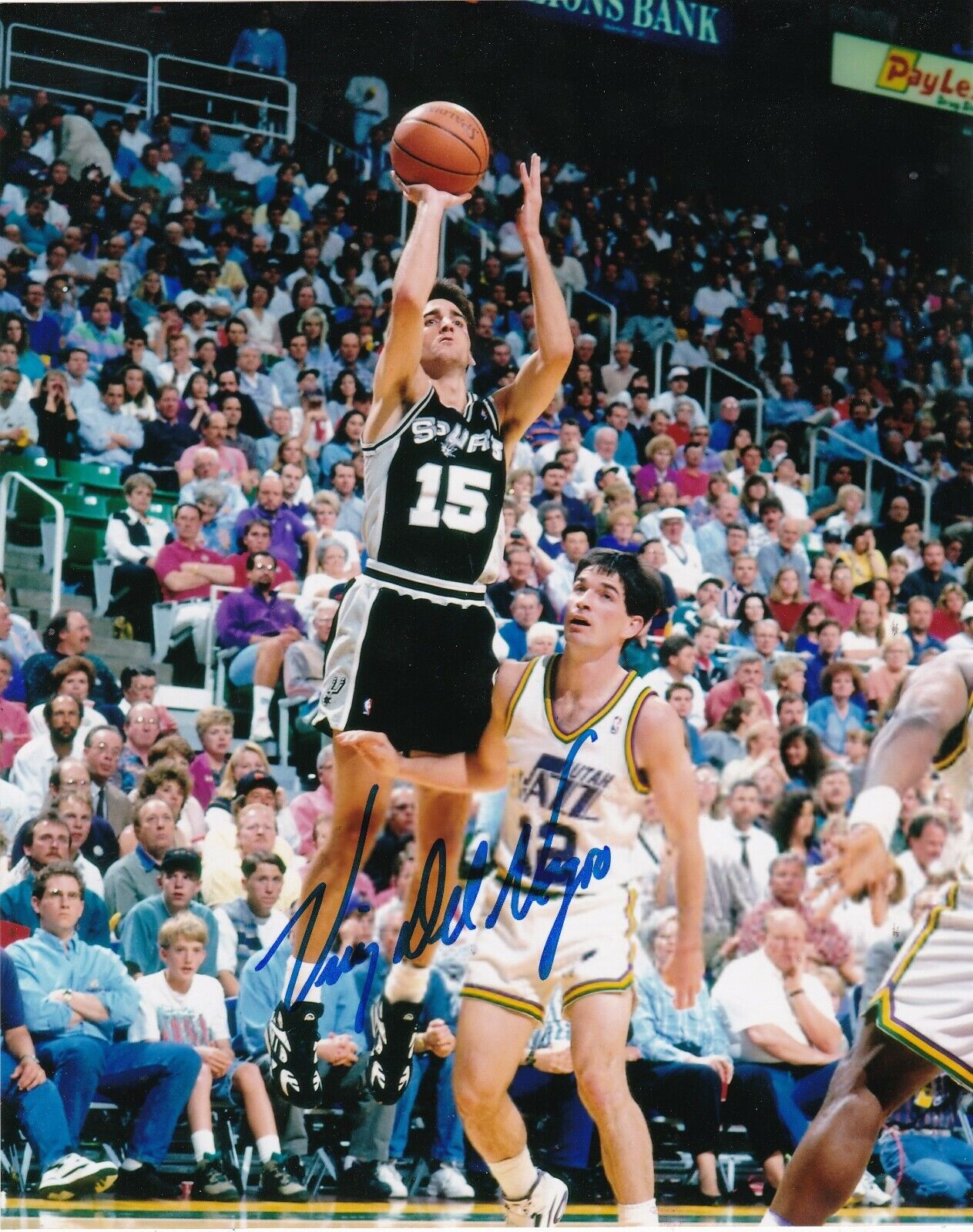 VINNY DEL NEGRO SAN ANTONIO SPURS ACTION SIGNED 8x10