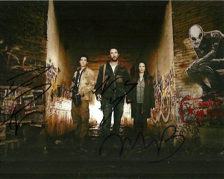 Falling Skies Drew Roy Noah Wyle Bloodgood Autographed Signed 8x10 Photo Poster painting COA