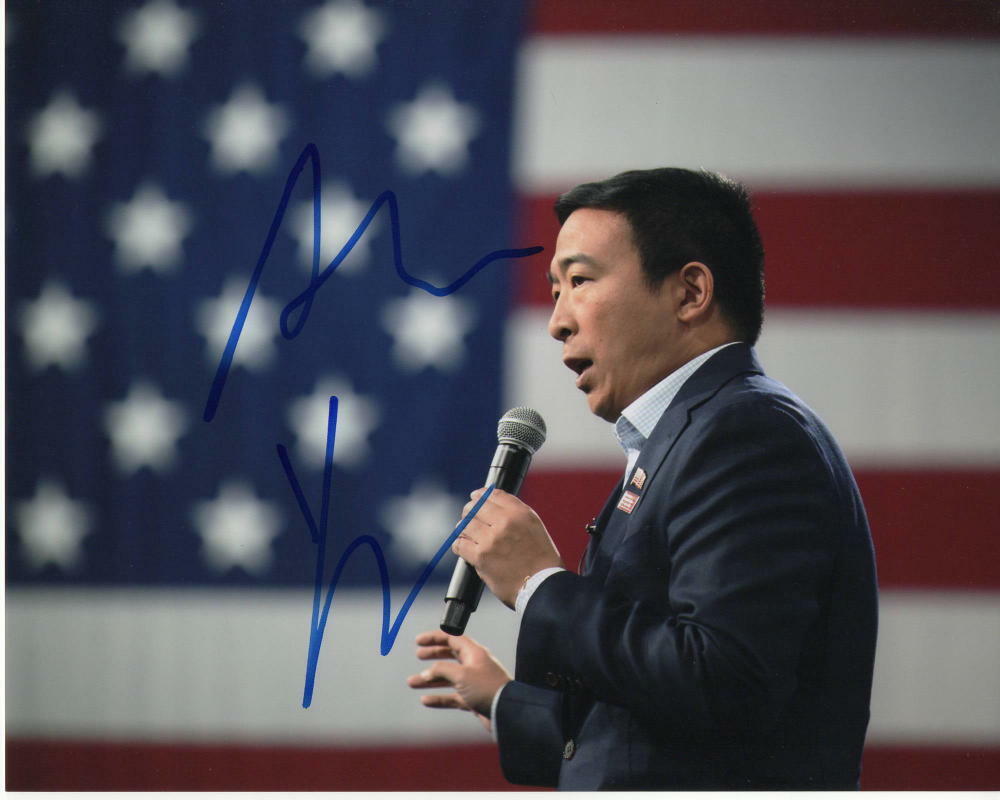 ANDREW YANG SIGNED AUTOGRAPH 8x10 Photo Poster painting - YANGGANG, MATH, 2020 PRESIDENT C