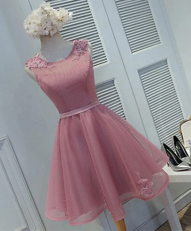 Cute Round Neck Lace Short Prom Dress