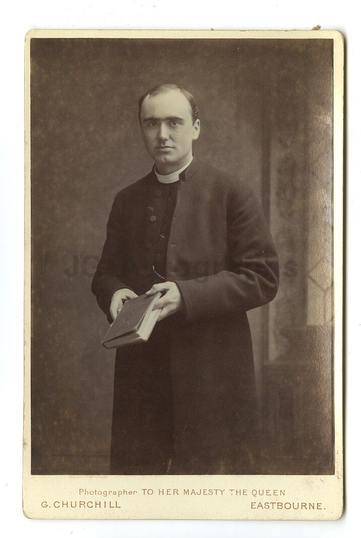 19th Century Pastor - 1800s Cabinet Card Photo Poster paintinggraph - Churchill of Eastbourne