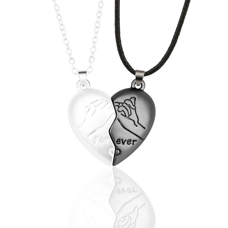 Pull hook heart-shaped magnetic necklace（Free Shipping）