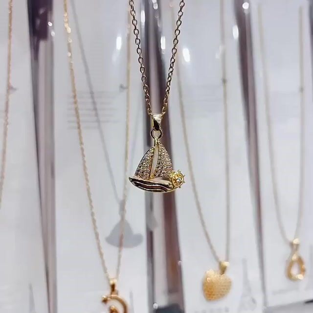 Sailboat Zirconia Necklace