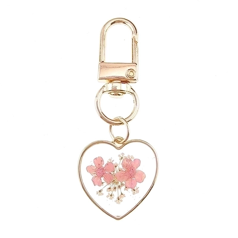 5 Pieces Pastoral Minimalist Heart Shape Flower Alloy Resin Keychain