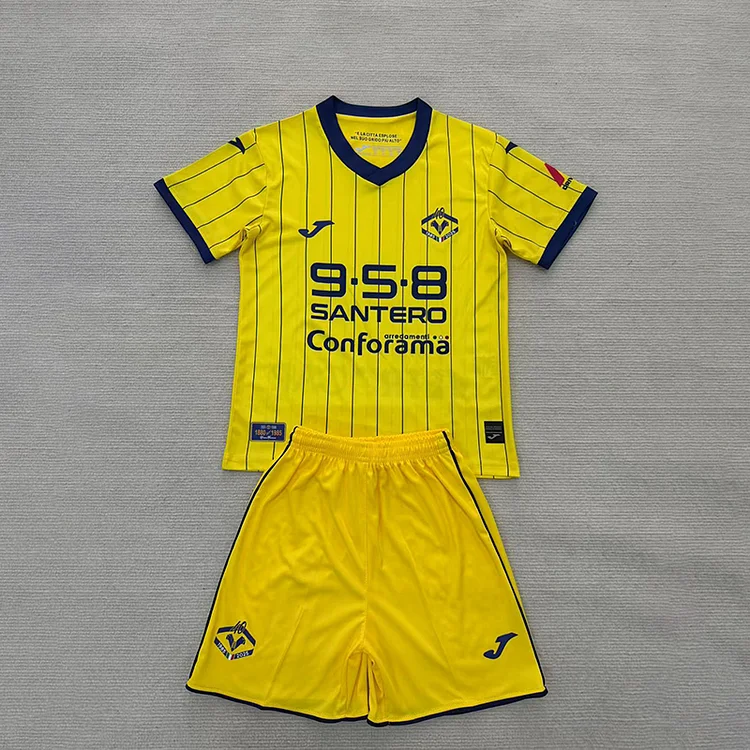 25/26 Verona 40th Anniversary Edition Kids Set