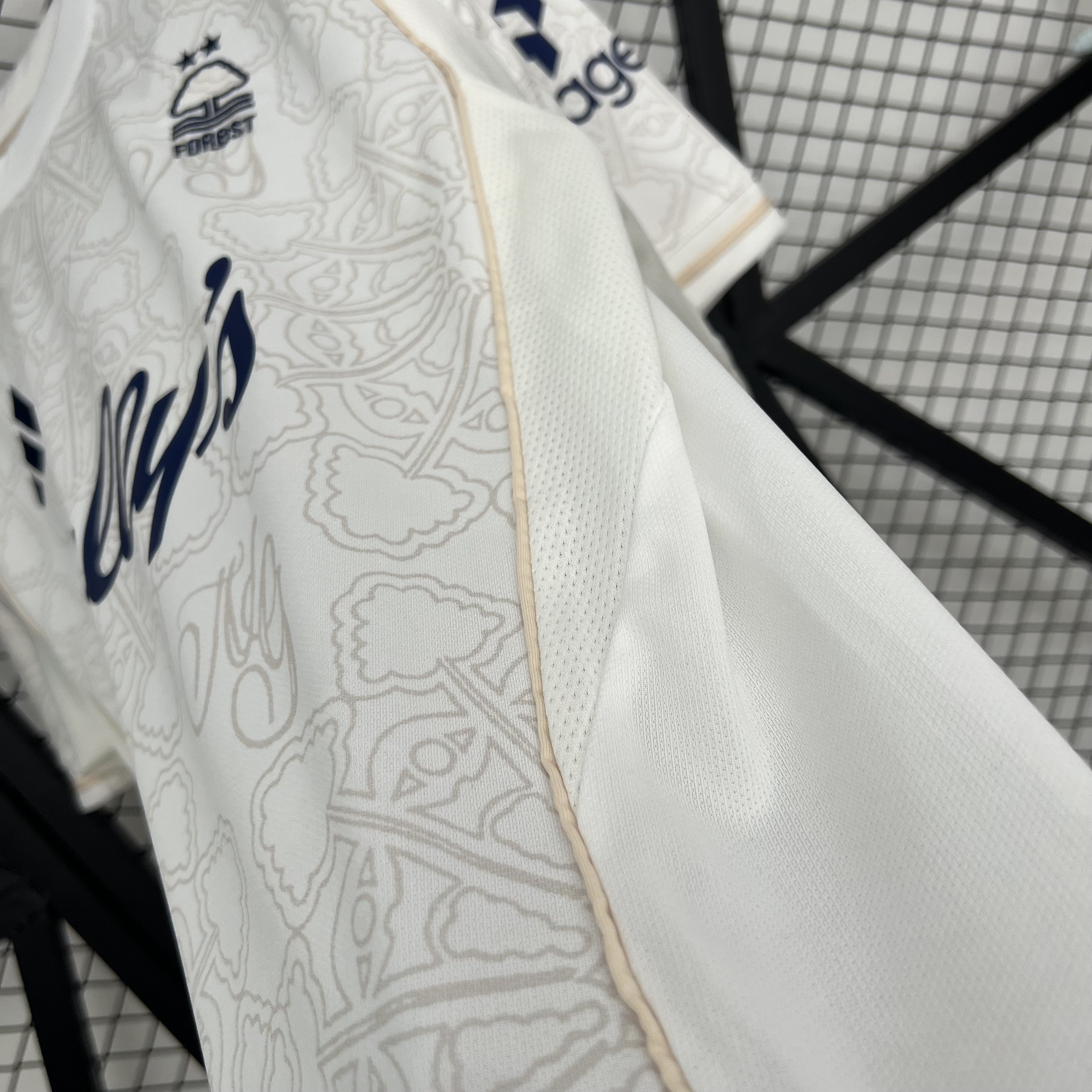 25/26 Nottingham Away Football Jersey Thai Quality