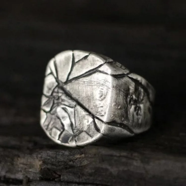 Coutureaura Retro Cracked Stone Texture Stainless Steel Ring