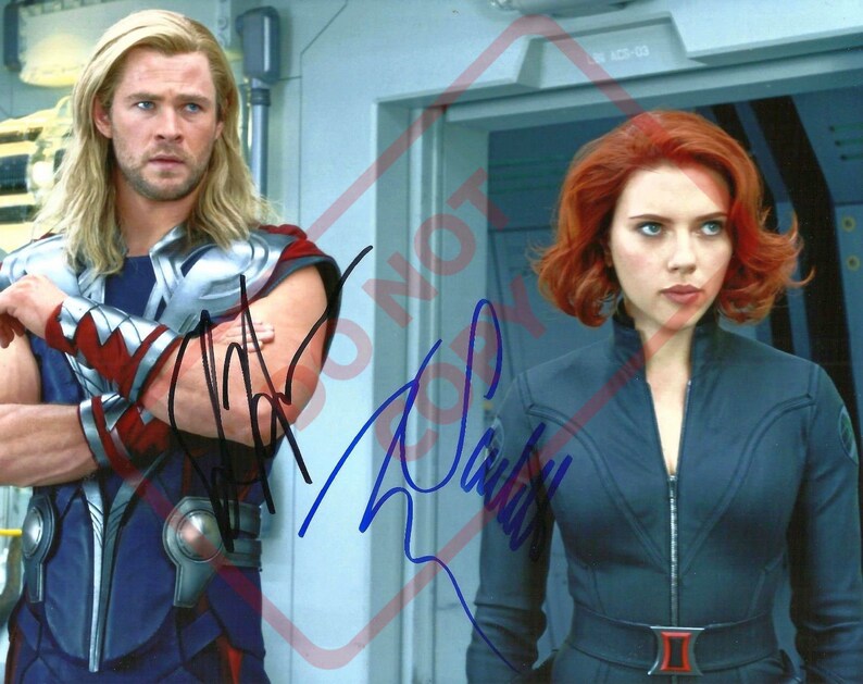 Scarlett Johansson Chris Hemsworth Avengers 8.5x11 Autographed Signed Reprint Photo Poster painting