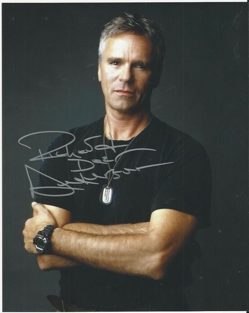 Richard Dean Anderson signed Photo Poster painting