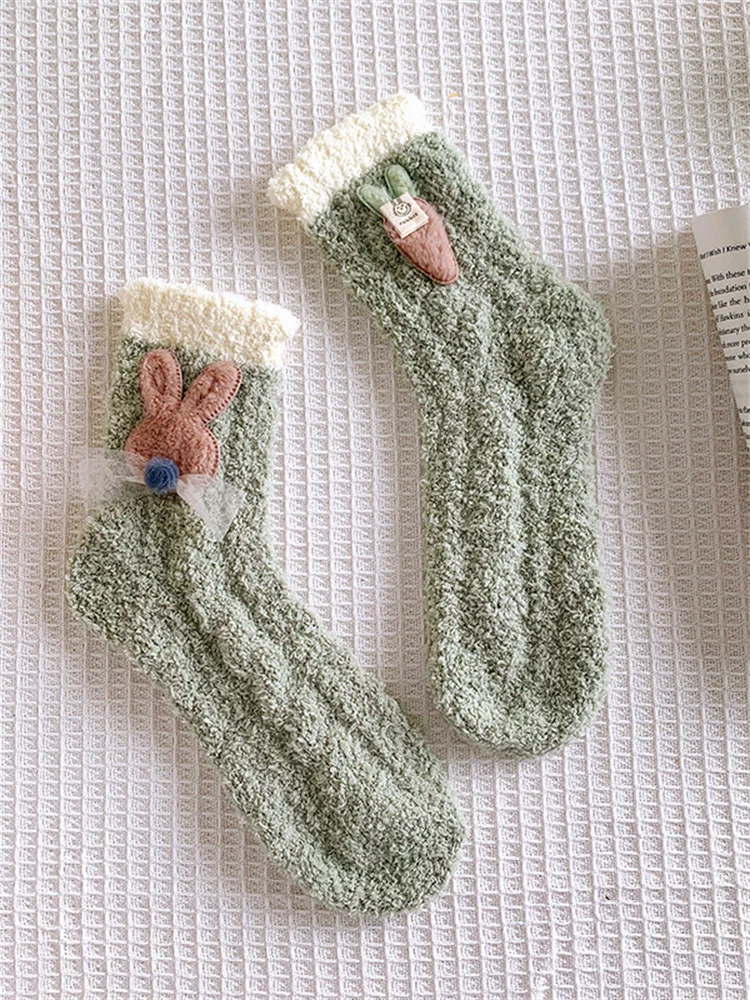 VChics Lovely Bunny & Carrot Cable Knit Cozy Fleece Socks