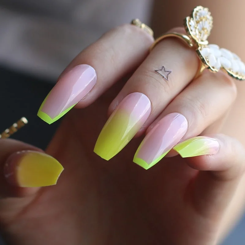 Luxury gel ombre Coffin Acrylic nails nude salon 24pcs fake nails ballet UV glossy reuse trapezoid Baby Boomer Gradient yellow-Nail Inspo