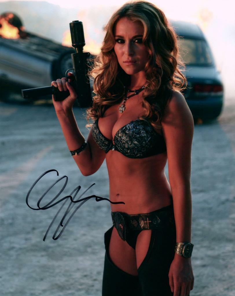 Alexa Vega signed 8x10 Photo Poster painting autographed Picture Pic and COA