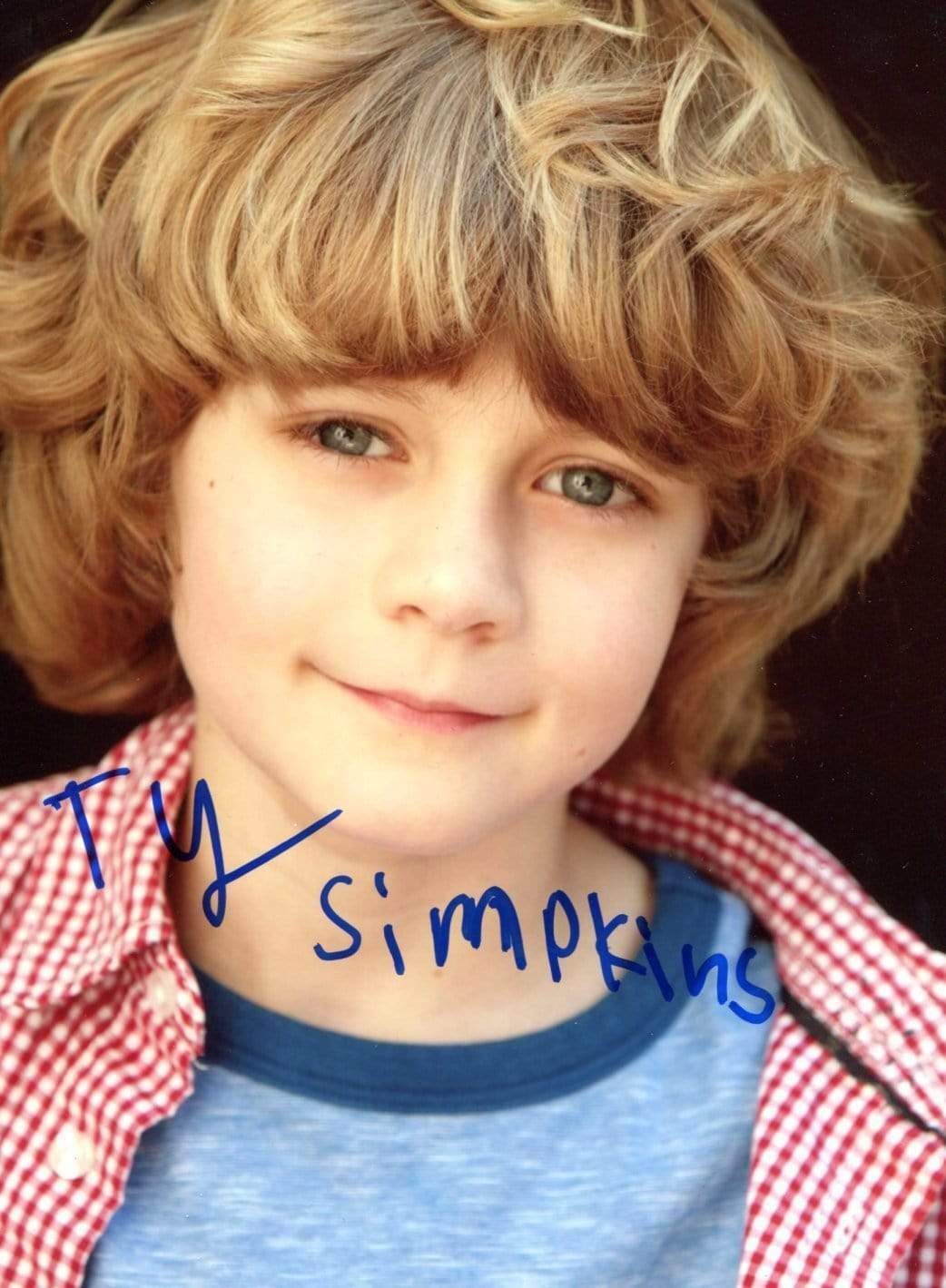 ACTRESS Ryan Simpkins autograph, In-Person signed Photo Poster painting