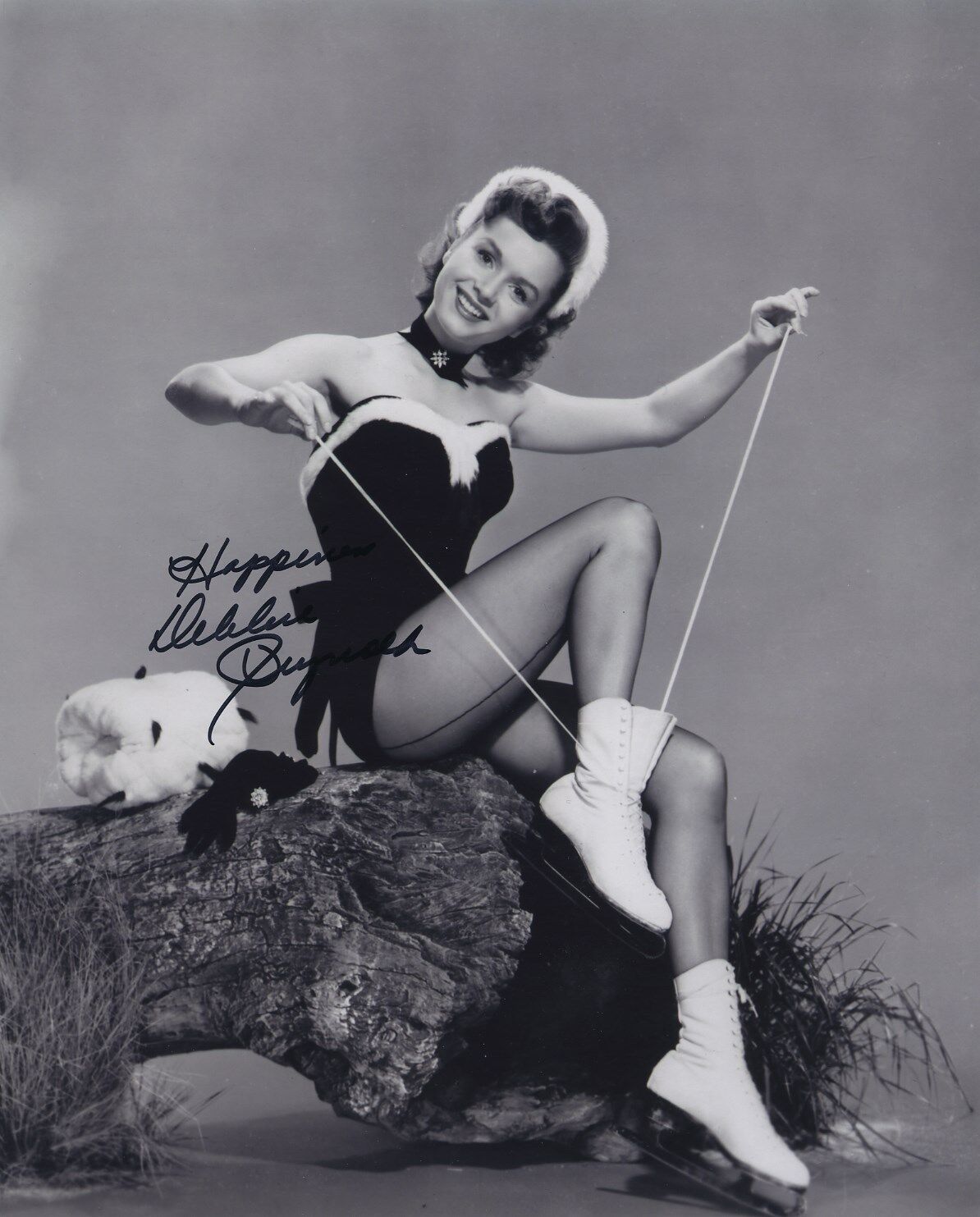 DEBBIE REYNOLDS SIGNED Photo Poster painting SINGING IN THE RAIN AUTHENTIC!! NOT SECRETARIAL!!