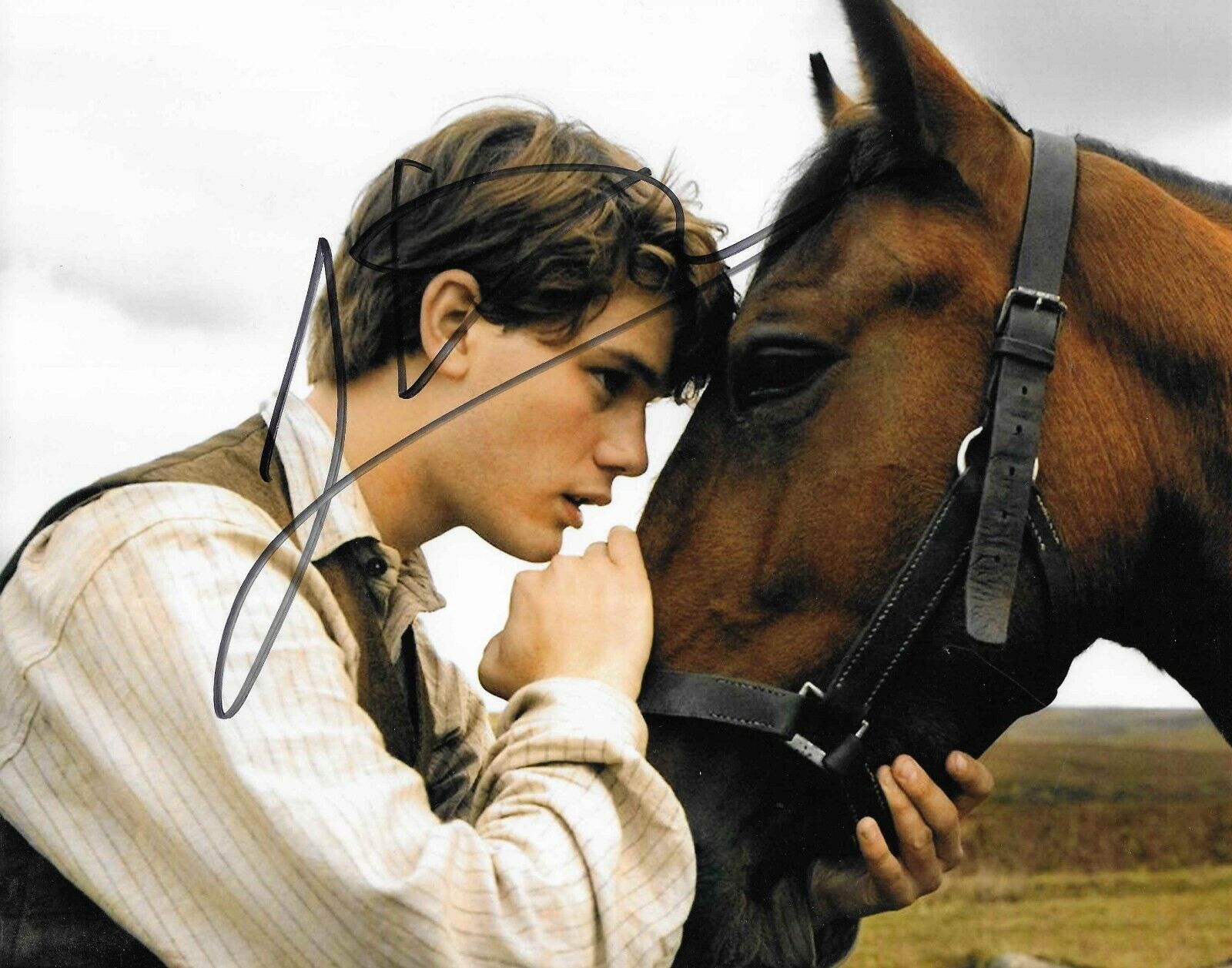 Jeremy Irvine autograph - signed War Horse Photo Poster painting - Great Expectations