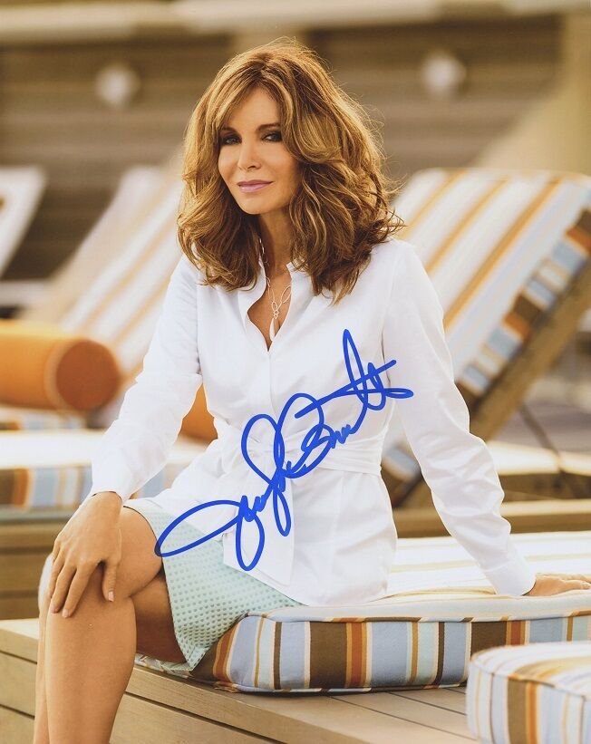 Stunning JACLYN SMITH In-person Signed Photo Poster painting - Charlie's Angels