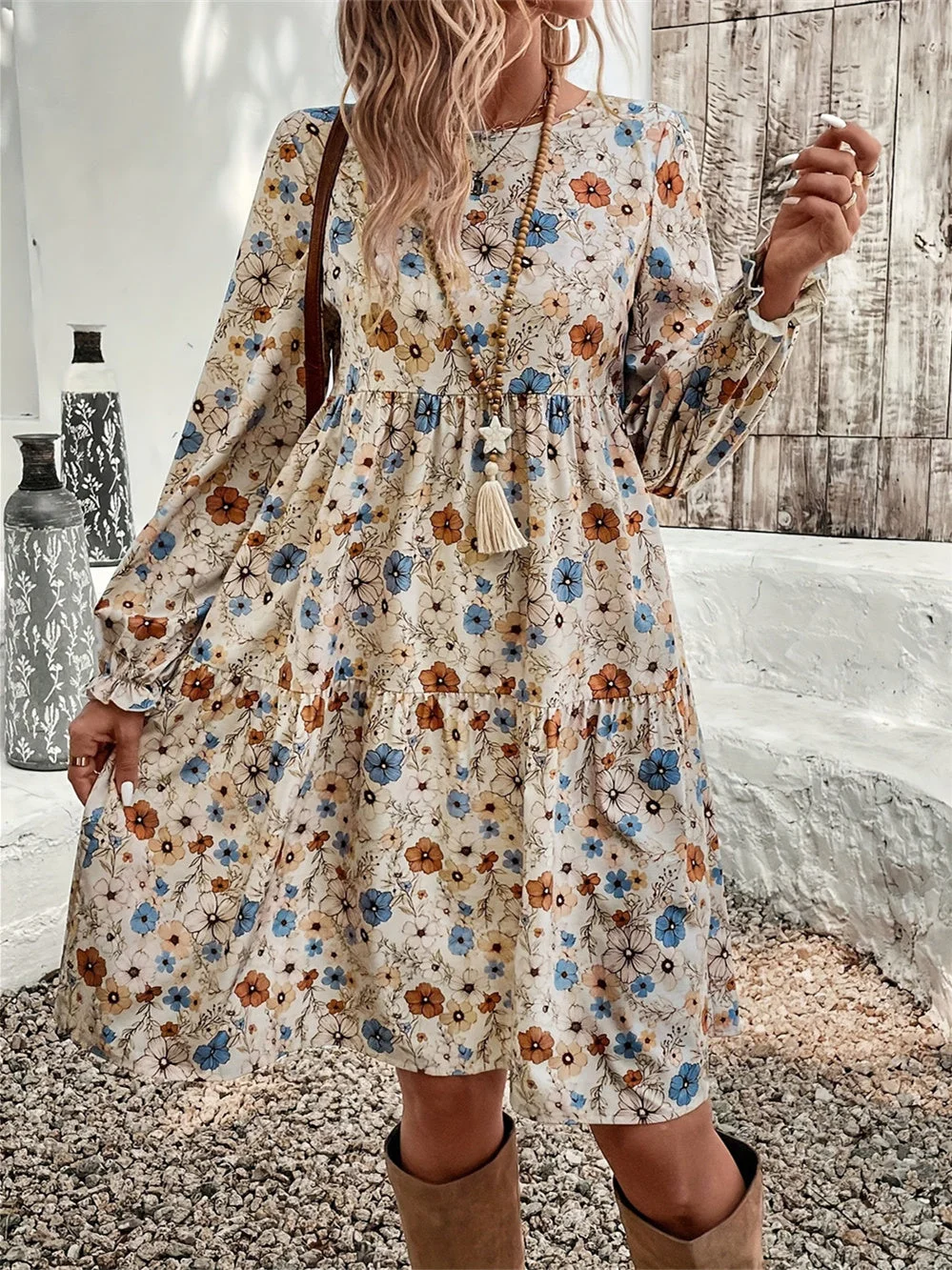 Women's Long Sleeve Scoop Neck Floral Printed Midi Dress